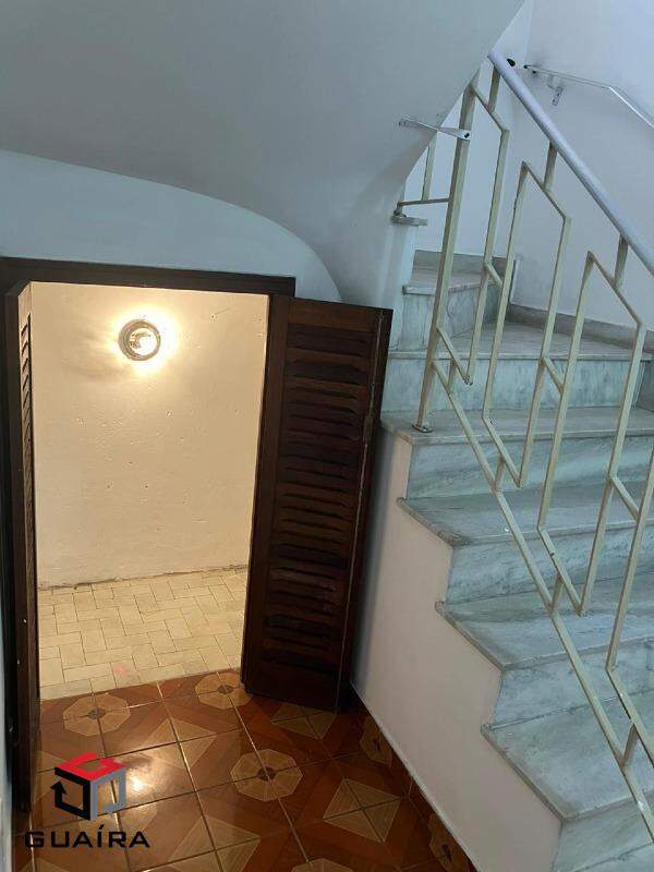 Casa à venda com 3 quartos, 185m² - Foto 7