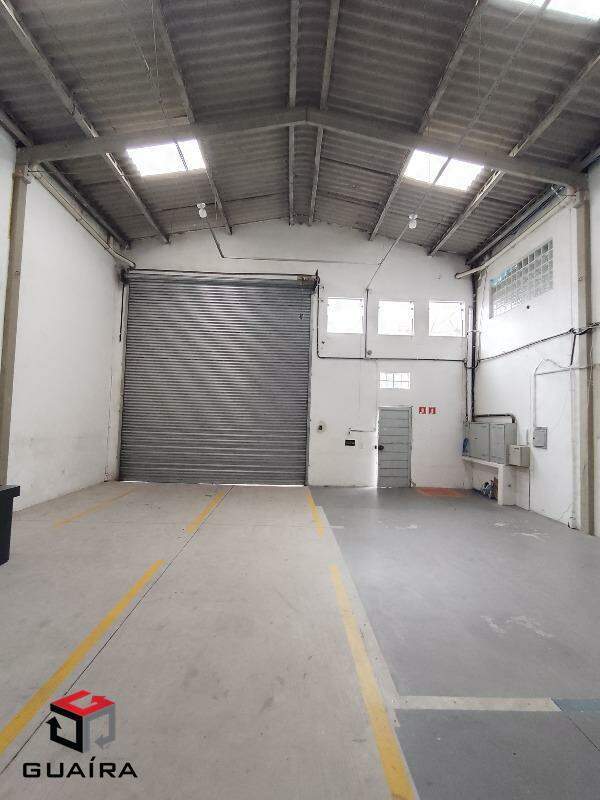 Depósito-Galpão-Armazém para alugar, 540m² - Foto 1