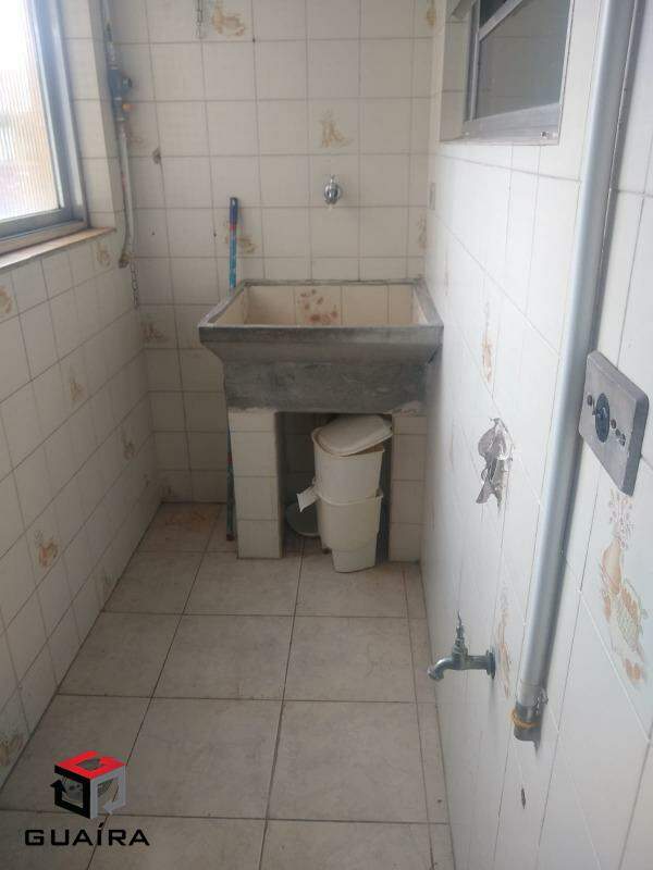 Apartamento para alugar com 2 quartos, 60m² - Foto 13