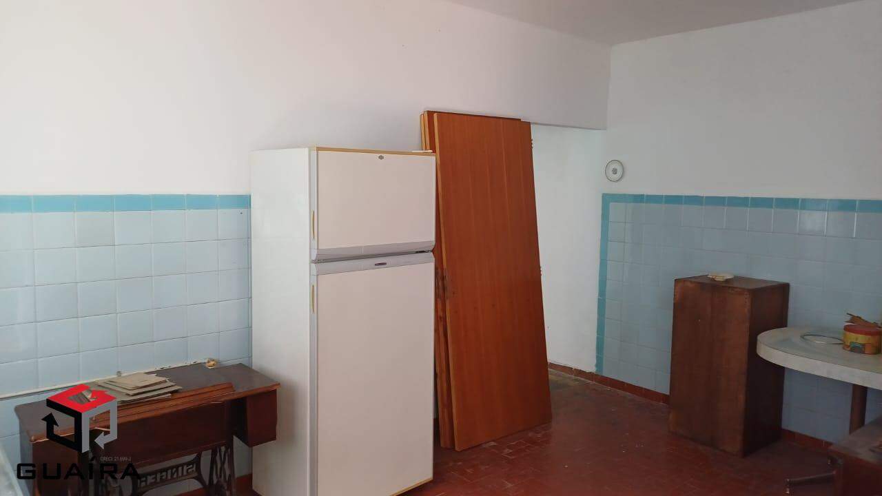 Casa para alugar com 3 quartos, 120m² - Foto 10