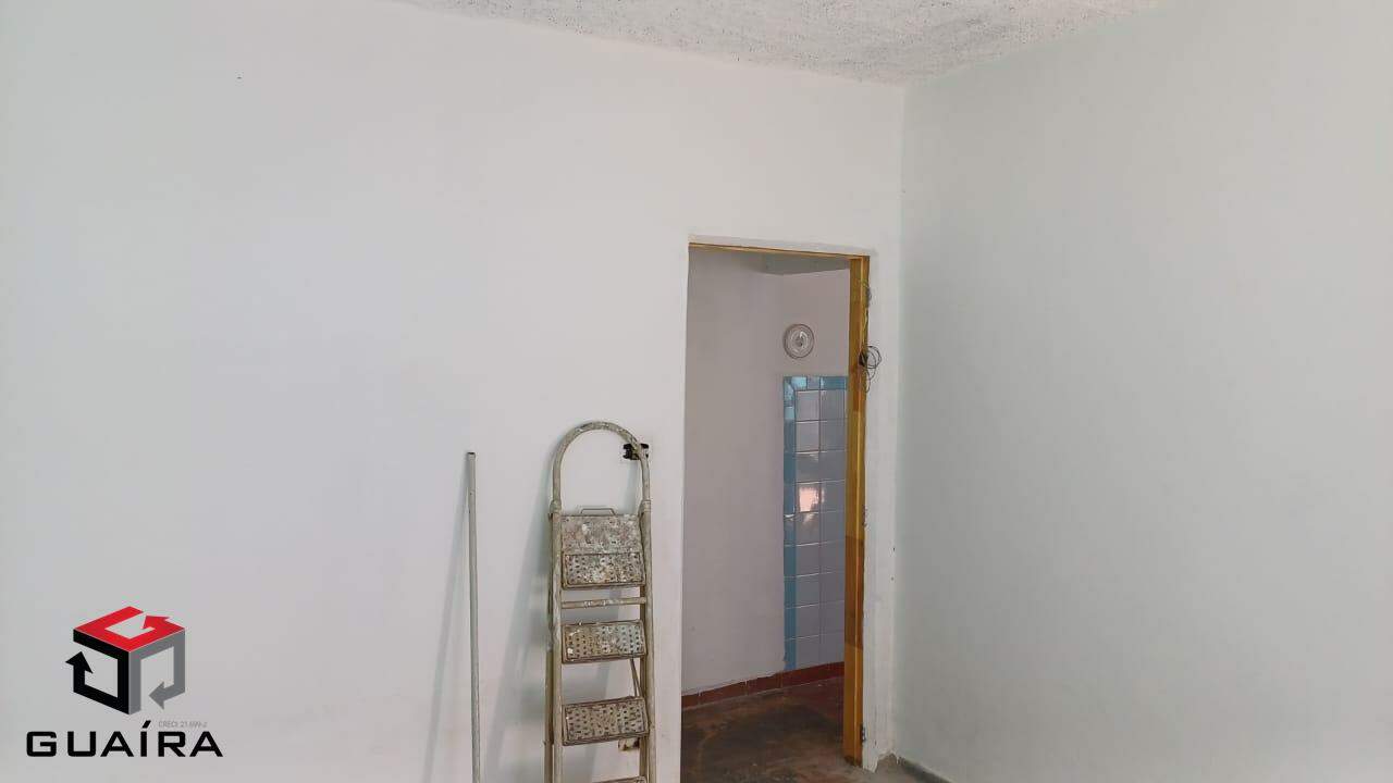 Casa para alugar com 3 quartos, 120m² - Foto 14