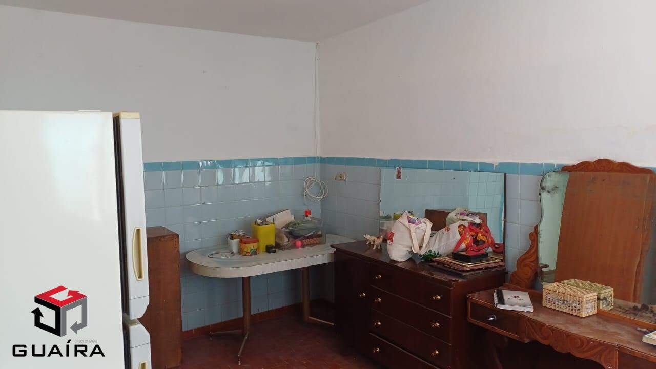 Casa para alugar com 3 quartos, 120m² - Foto 11