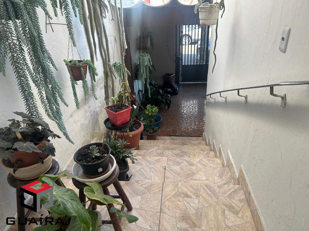 Casa à venda com 2 quartos, 75m² - Foto 2