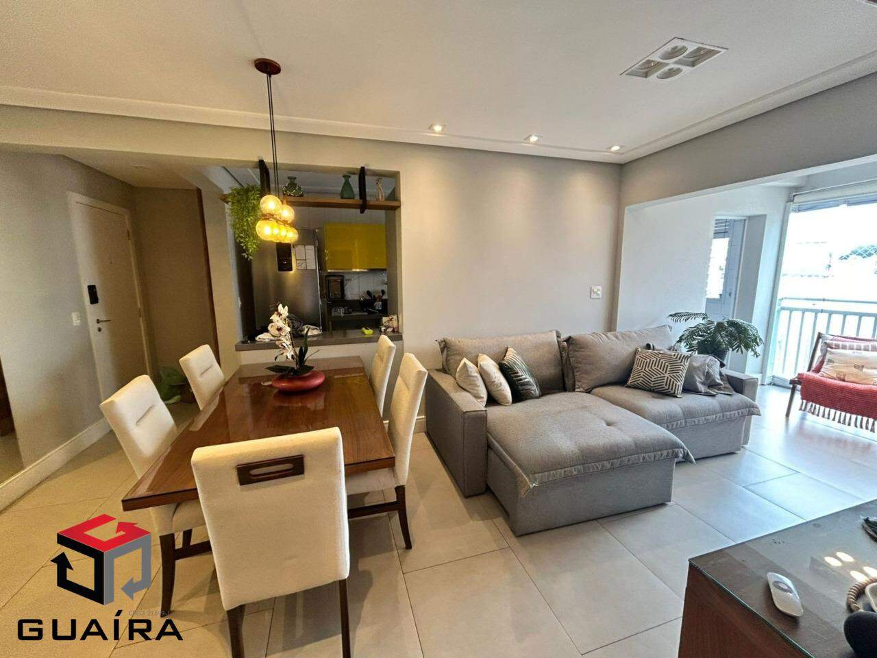 Apartamento à venda com 2 quartos, 77m² - Foto 3