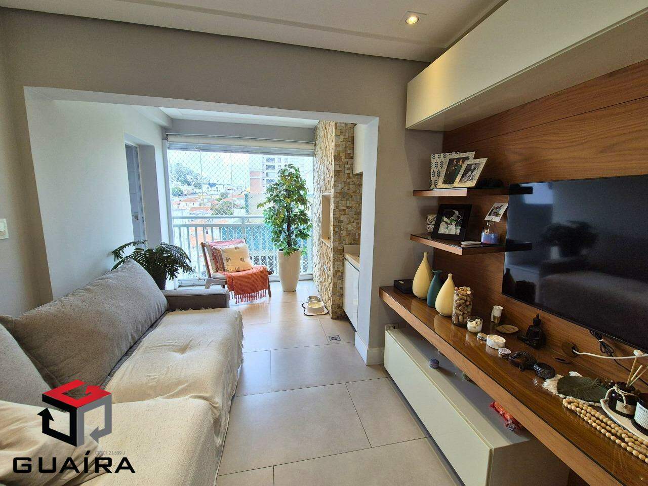 Apartamento à venda com 2 quartos, 77m² - Foto 2