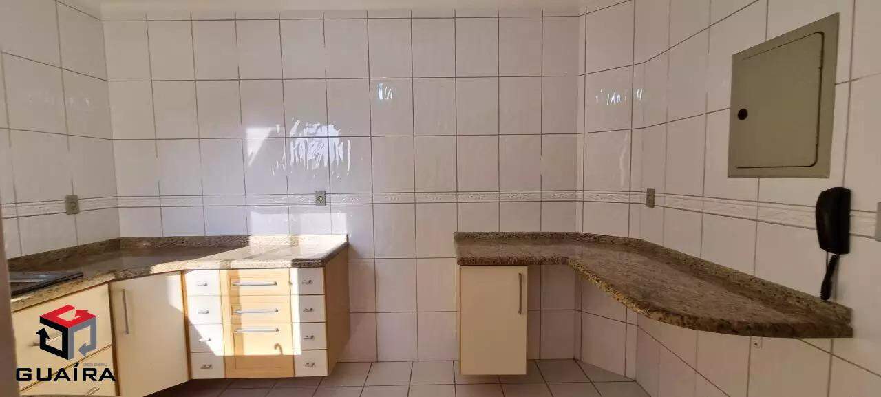 Apartamento para alugar com 3 quartos, 150m² - Foto 6