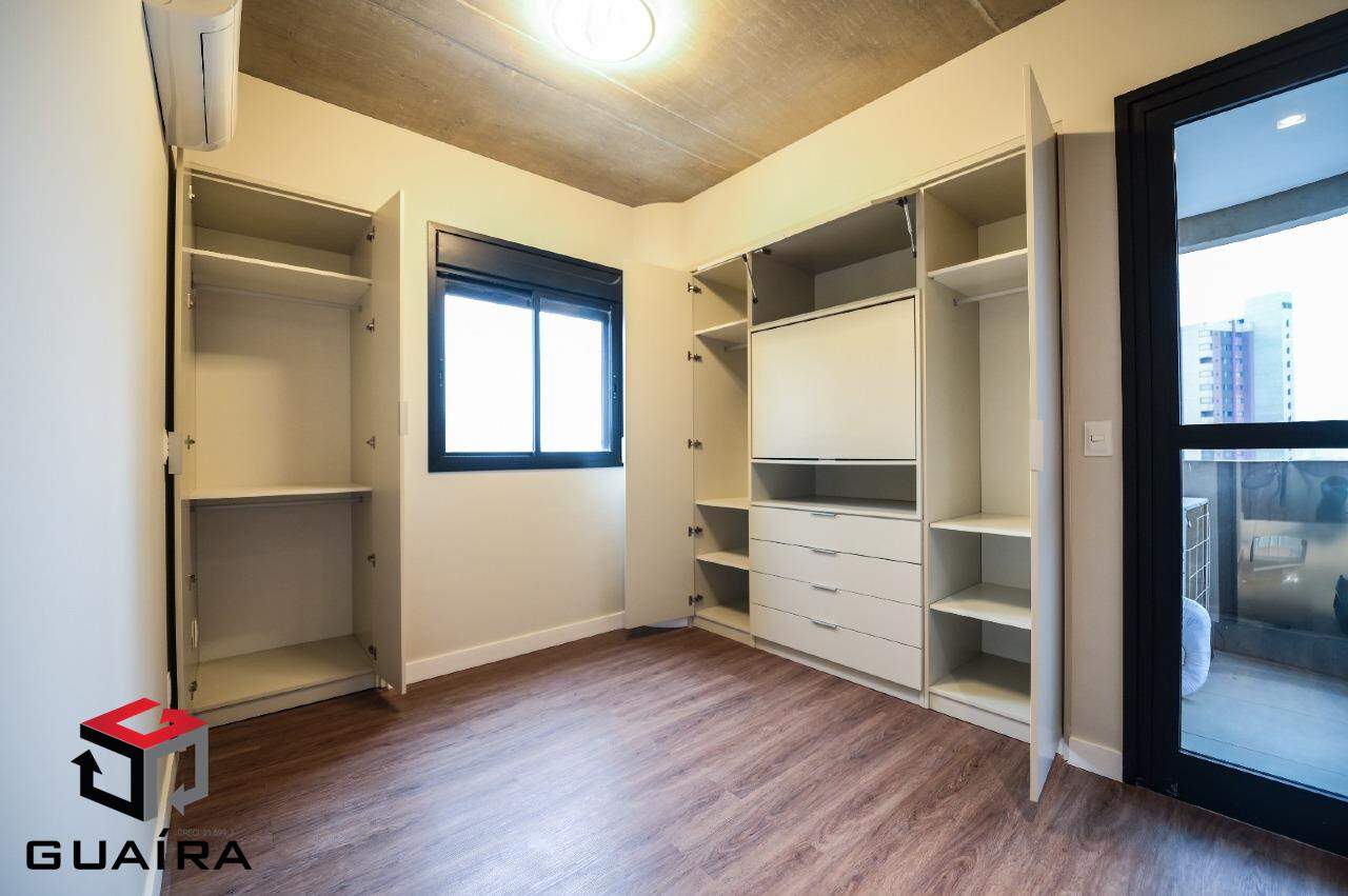 Apartamento para alugar com 2 quartos, 95m² - Foto 10