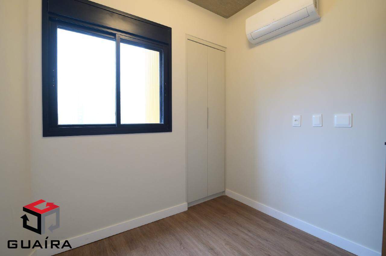 Apartamento para alugar com 2 quartos, 95m² - Foto 17