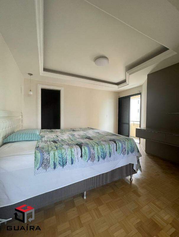 Apartamento à venda com 3 quartos, 227m² - Foto 12