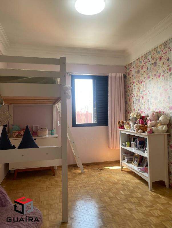 Apartamento à venda com 3 quartos, 227m² - Foto 18