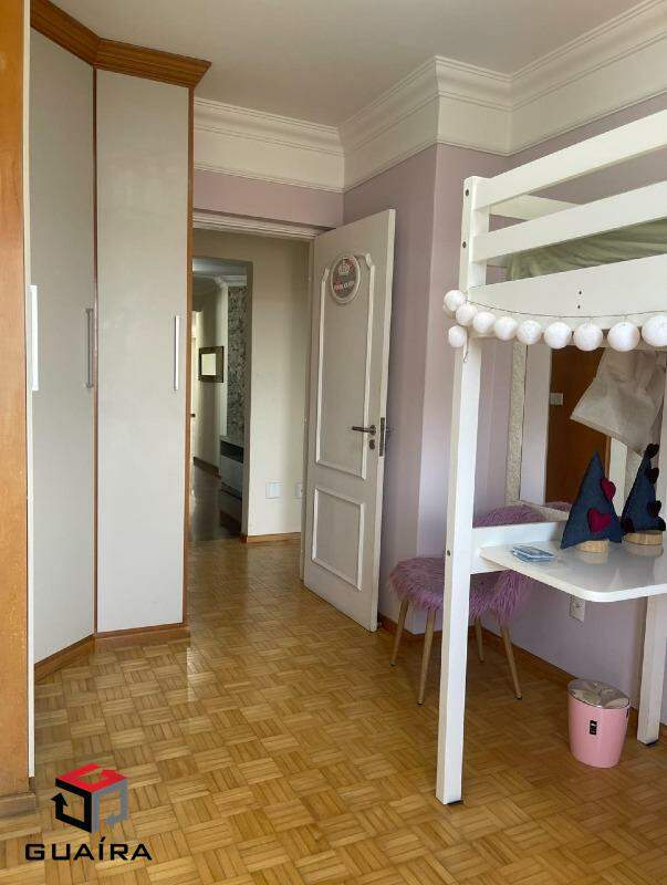 Apartamento à venda com 3 quartos, 227m² - Foto 17