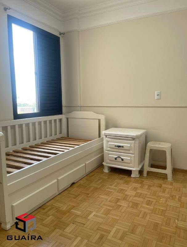 Apartamento à venda com 3 quartos, 227m² - Foto 16