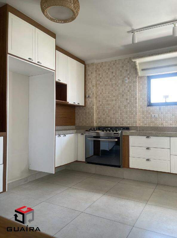 Apartamento à venda com 3 quartos, 227m² - Foto 8