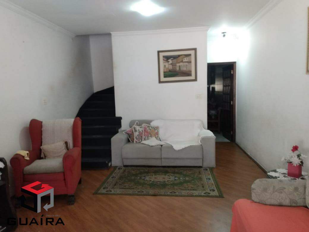 Sobrado à venda com 3 quartos, 120m² - Foto 1