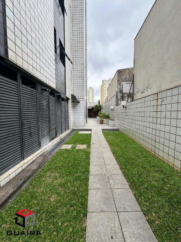 Apartamento para alugar com 3 quartos, 137m² - Foto 25