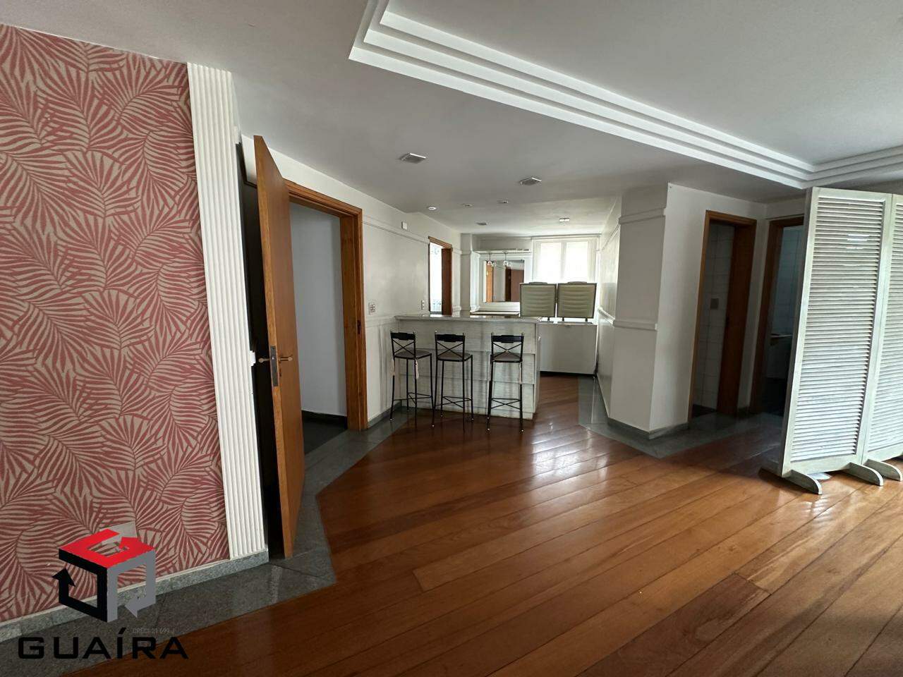 Apartamento para alugar com 3 quartos, 137m² - Foto 24