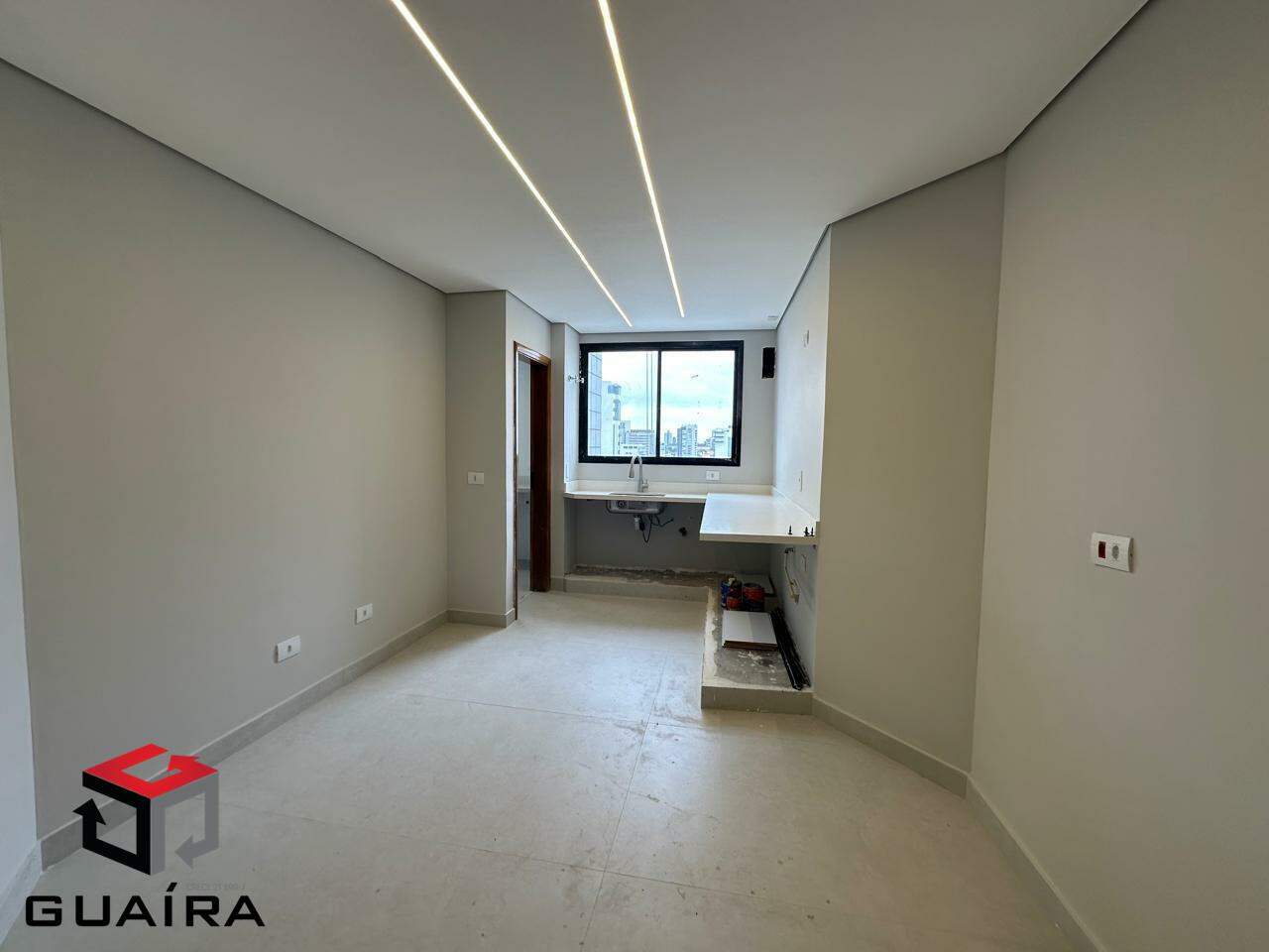 Apartamento para alugar com 3 quartos, 137m² - Foto 5