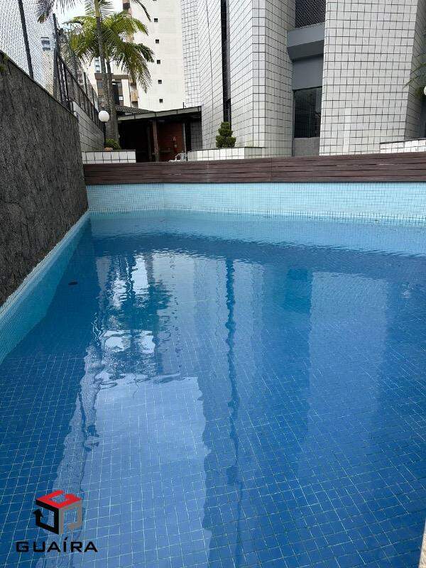 Apartamento para alugar com 3 quartos, 137m² - Foto 19