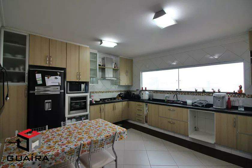Sobrado para alugar com 4 quartos, 298m² - Foto 5