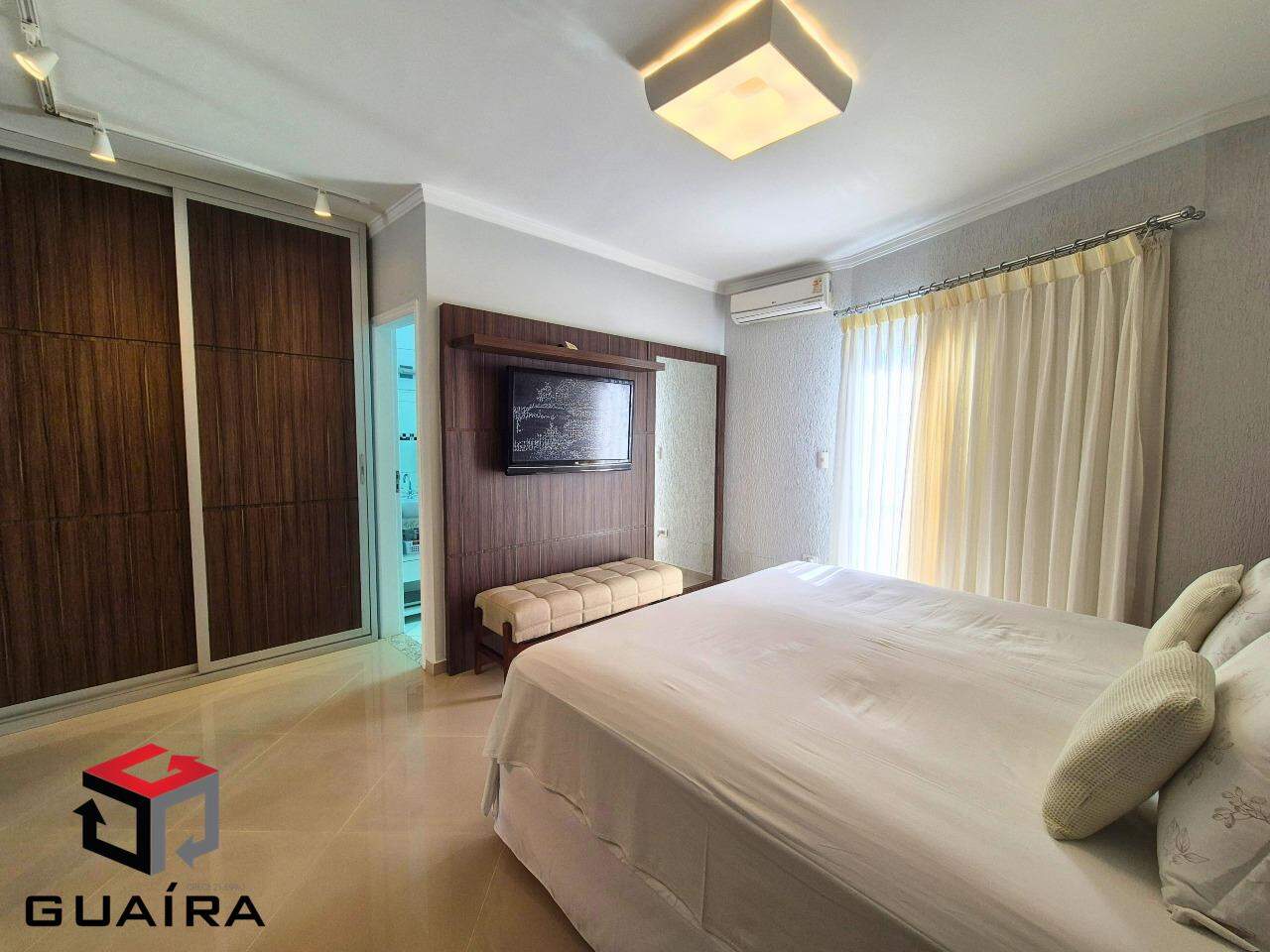 Sobrado à venda com 3 quartos, 284m² - Foto 17