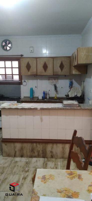 Sobrado à venda com 2 quartos, 140m² - Foto 8