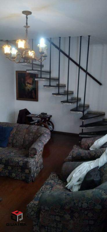 Sobrado à venda com 2 quartos, 140m² - Foto 1