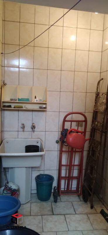 Sobrado à venda com 2 quartos, 140m² - Foto 11