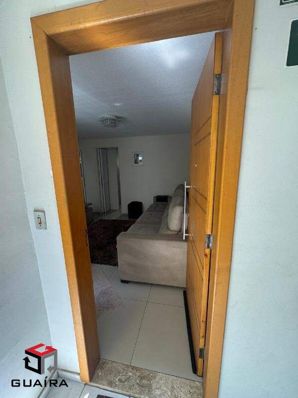 Apartamento à venda com 2 quartos, 45m² - Foto 2