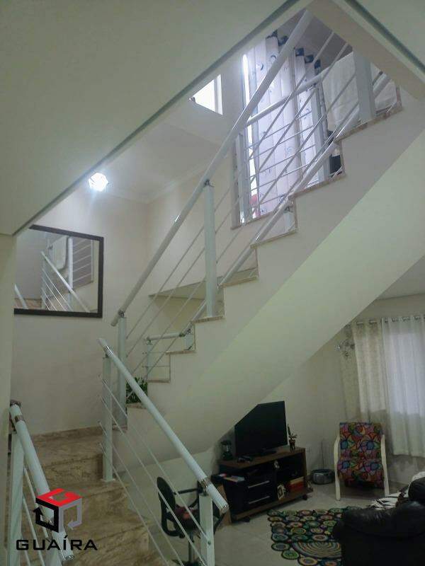 Sobrado à venda com 3 quartos, 181m² - Foto 4