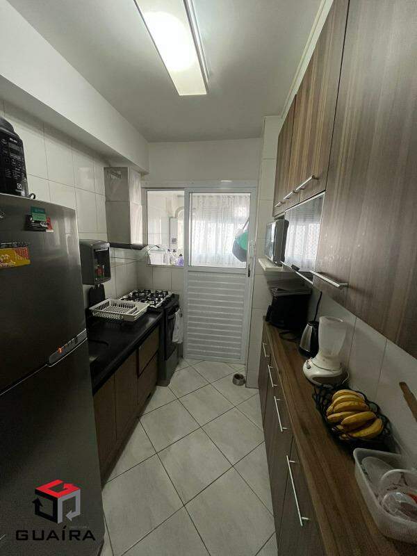 Apartamento à venda com 3 quartos, 70m² - Foto 2