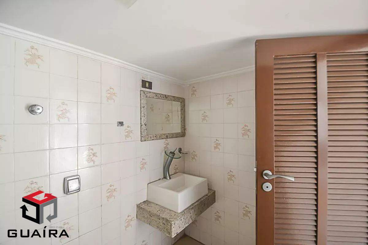 Sobrado para alugar com 3 quartos, 300m² - Foto 42