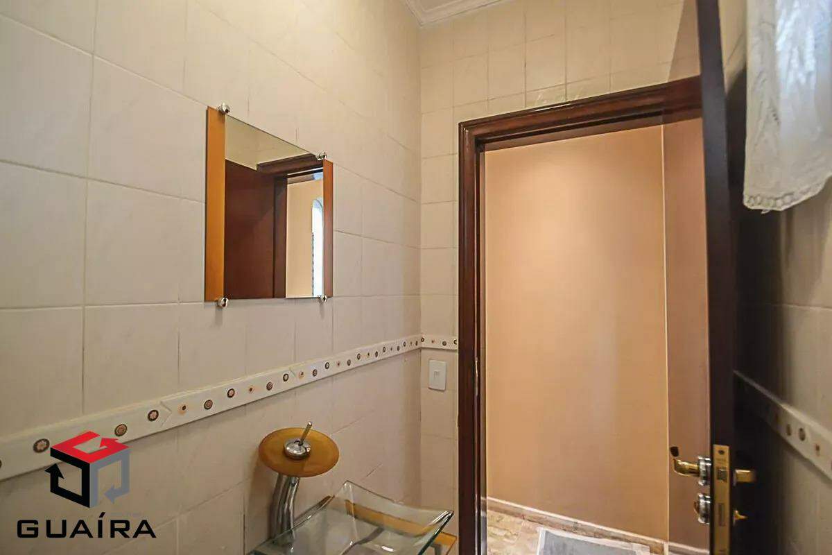 Sobrado para alugar com 3 quartos, 300m² - Foto 29