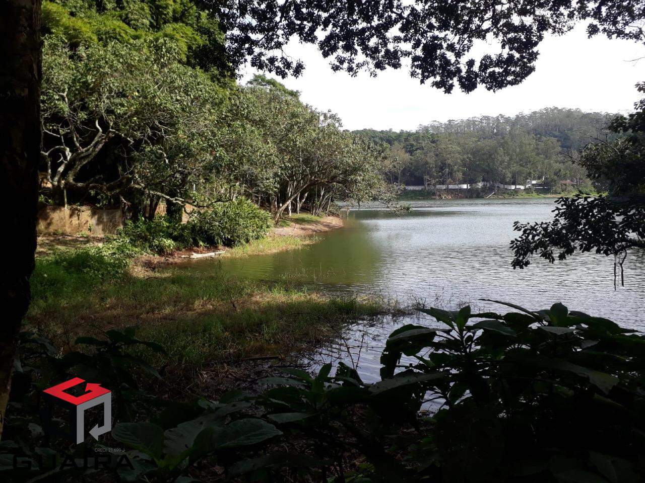 Chácara à venda com 5 quartos, 239m² - Foto 9