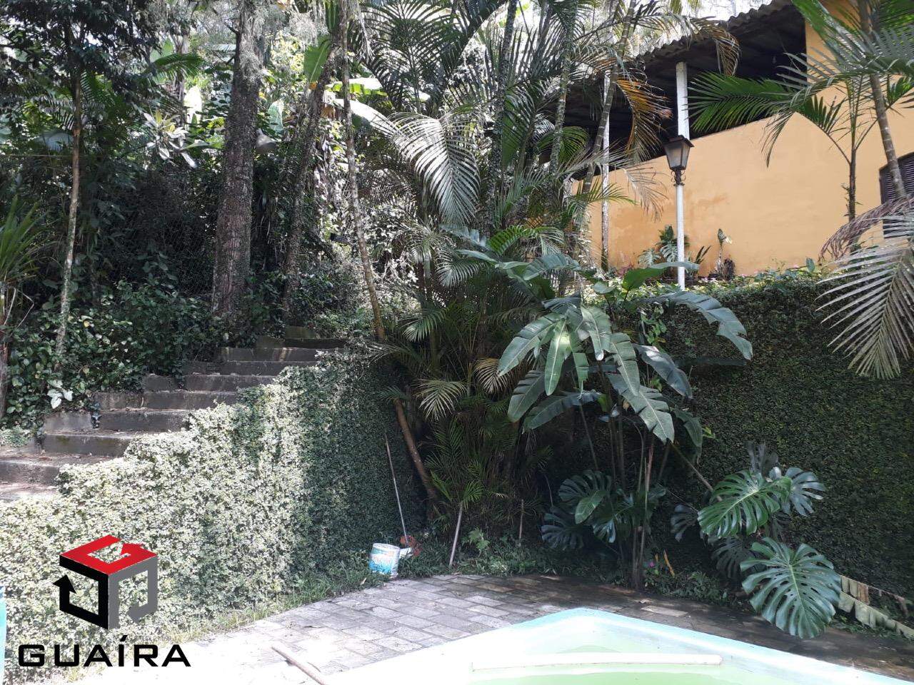 Chácara à venda com 5 quartos, 239m² - Foto 2