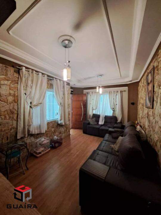 Sobrado à venda com 3 quartos, 245m² - Foto 1