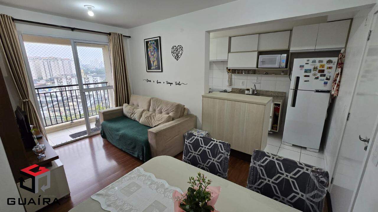 Apartamento à venda com 1 quarto, 42m² - Foto 2