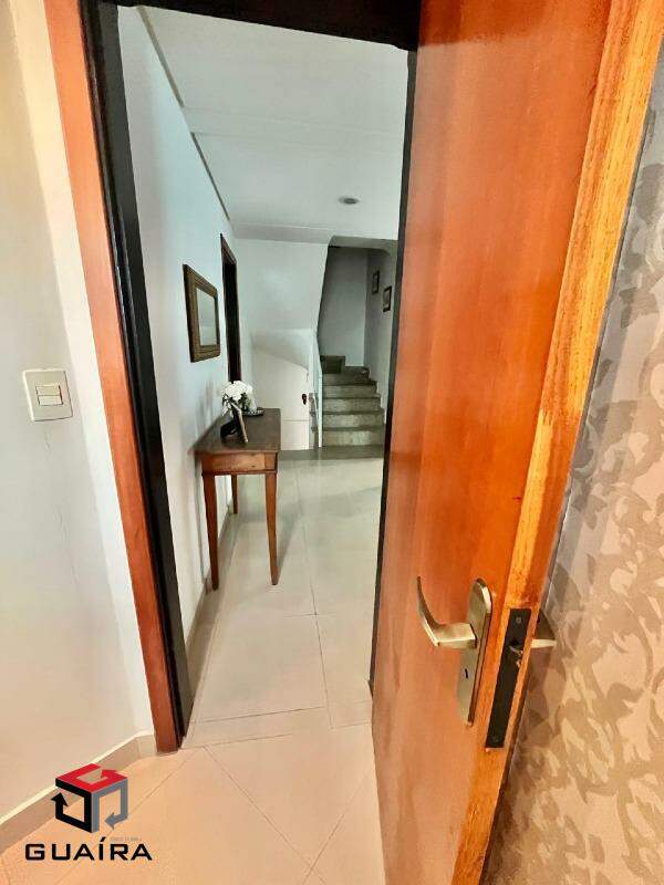 Sobrado à venda com 3 quartos, 212m² - Foto 3