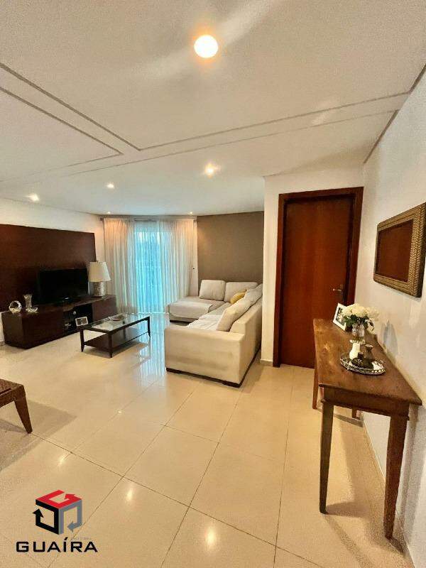 Sobrado à venda com 3 quartos, 212m² - Foto 2
