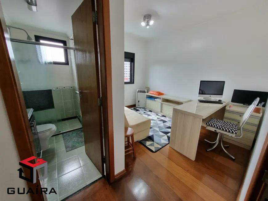 Apartamento à venda com 3 quartos, 156m² - Foto 9