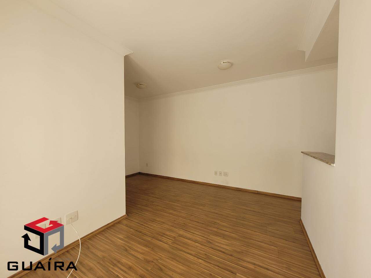Apartamento para alugar com 2 quartos, 57m² - Foto 4