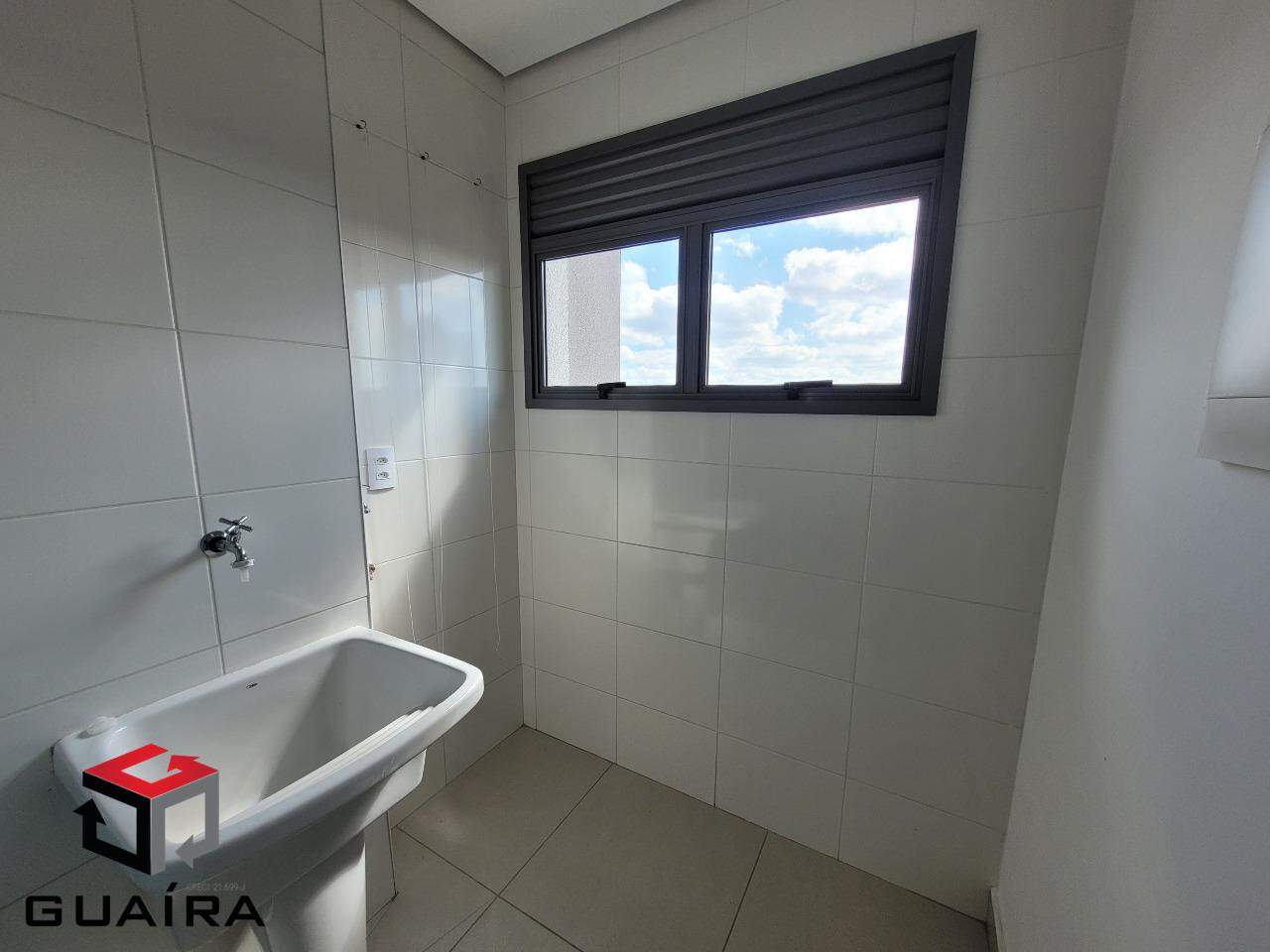 Apartamento para alugar com 2 quartos, 60m² - Foto 12