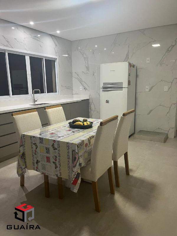 Sobrado à venda com 32 quartos, 210m² - Foto 4