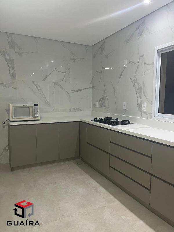 Sobrado à venda com 32 quartos, 210m² - Foto 6