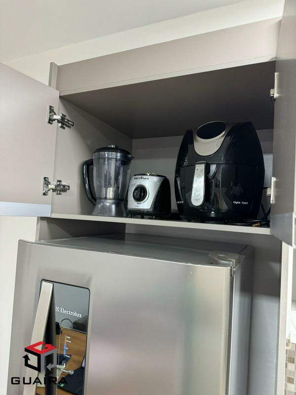Apartamento à venda com 2 quartos, 37m² - Foto 11