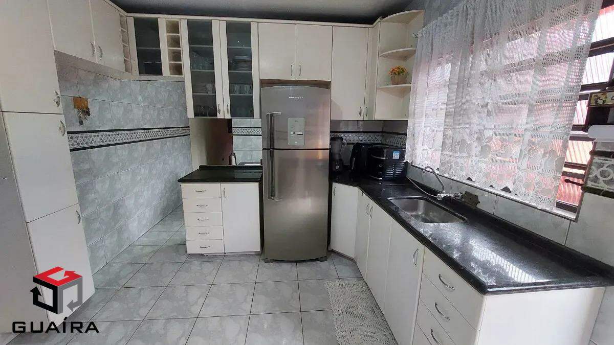 Sobrado à venda com 6 quartos, 296m² - Foto 4