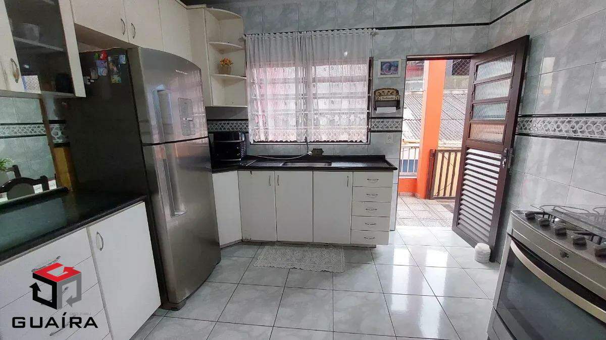 Sobrado à venda com 6 quartos, 296m² - Foto 5