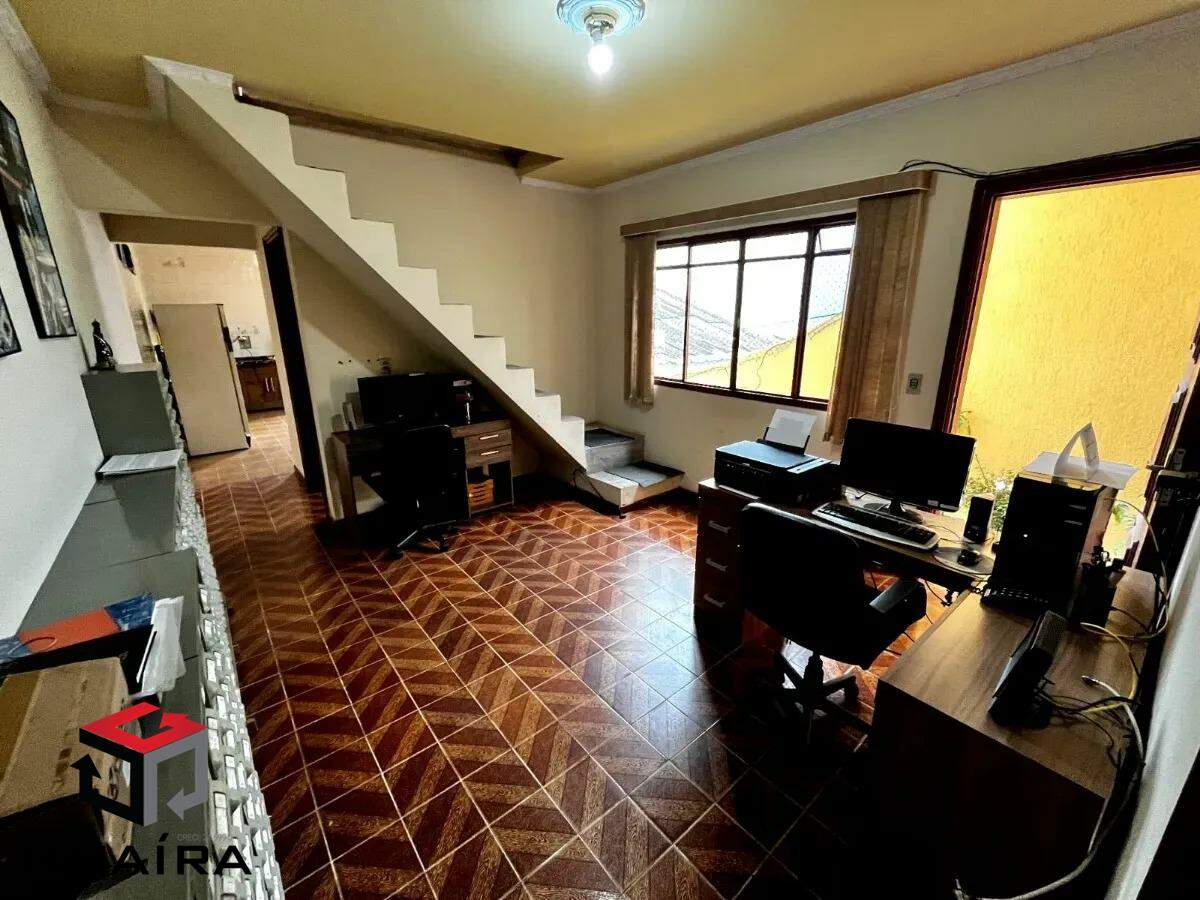 Sobrado à venda com 6 quartos, 296m² - Foto 15