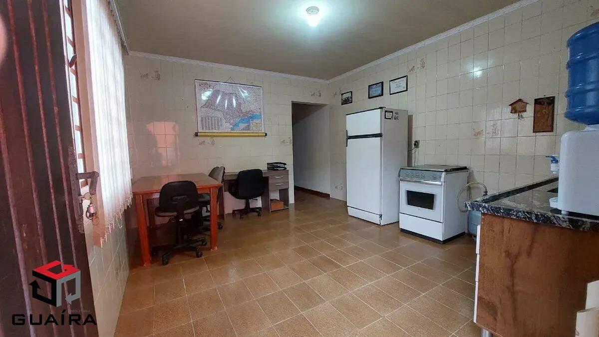 Sobrado à venda com 6 quartos, 296m² - Foto 18