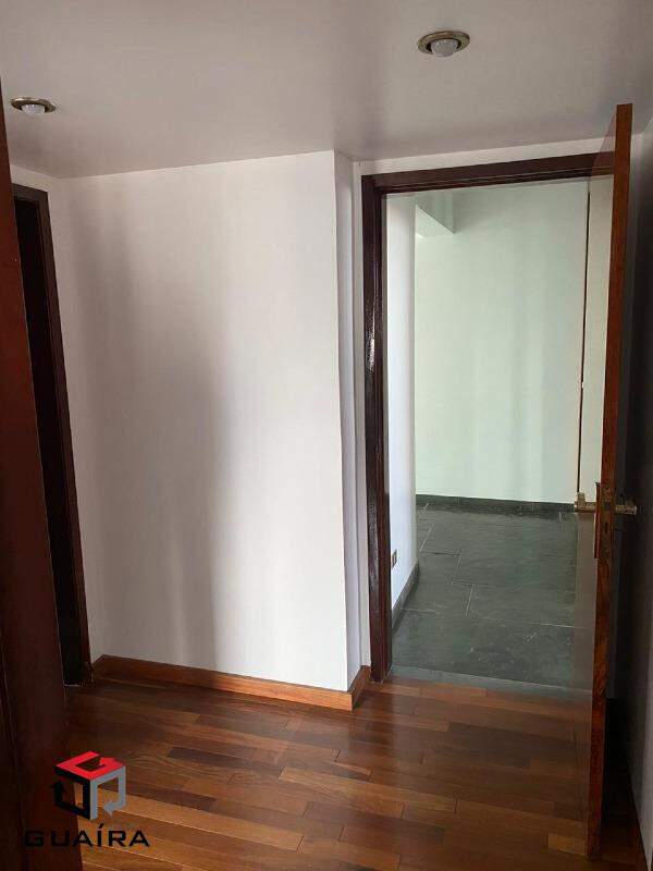 Apartamento à venda com 4 quartos, 200m² - Foto 12