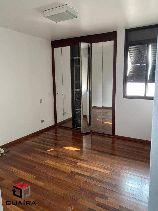 Apartamento à venda com 4 quartos, 200m² - Foto 11